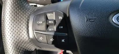 Sell Ford Focus SW 2022 - 16499 EUR, 86000 km - AUTO.MOTO.pt