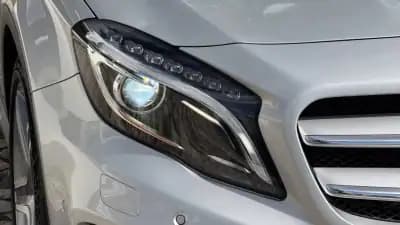 Sell Mercedes-Benz GLA 180 2017 - 24900 EUR, 64269 km - AUTO.MOTO.pt