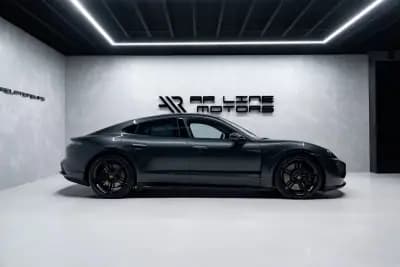 Sell Porsche Taycan 2020 - 76950 EUR, 45000 km - AUTO.MOTO.pt