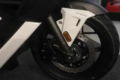 Sell 2026 - 2990 EUR, 1 km - AUTO.MOTO.pt