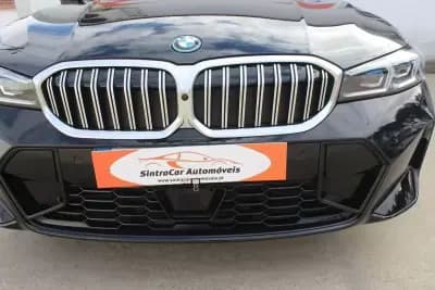 Vendo BMW 330 2025 - 54980 EUR, 18652 km - AUTO.MOTO.pt