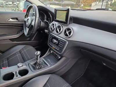 Vendo Mercedes-Benz GLA 200 2014 - 20790 EUR, 117000 km - AUTO.MOTO.pt