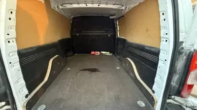 Vendo Peugeot Partner 2020 - 12990 EUR, 130000 km - AUTO.MOTO.pt