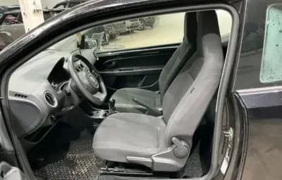 Vendo Volkswagen Up! 2012 - 6900 EUR, 120241 km - AUTO.MOTO.pt