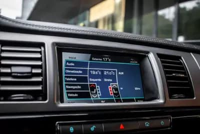 Sell Jaguar XF 2010 - 13990 EUR, 241933 km - AUTO.MOTO.pt