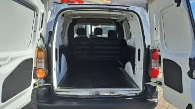 Sell Citroën Berlingo 2016 - 9900 EUR, 218219 km - AUTO.MOTO.pt