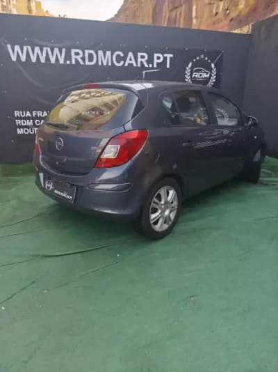 Vendo Opel Corsa 2007 - 3500 EUR, 268000 km - AUTO.MOTO.pt