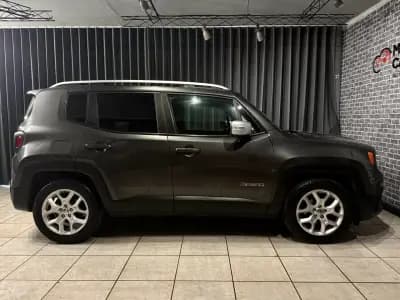 Sell Jeep Renegade 2018 - 18900 EUR, 75000 km - AUTO.MOTO.pt