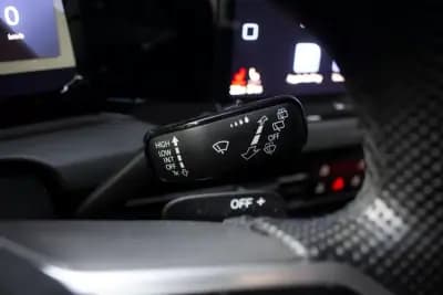 Vendo Volkswagen Golf 2022 - 34990 EUR, 72017 km - AUTO.MOTO.pt