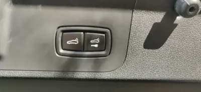 Vendo Porsche Panamera 2017 - 82499 EUR, 62500 km - AUTO.MOTO.pt