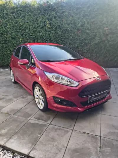 Sell Ford Fiesta 2017 - 10750 EUR, 128000 km - AUTO.MOTO.pt