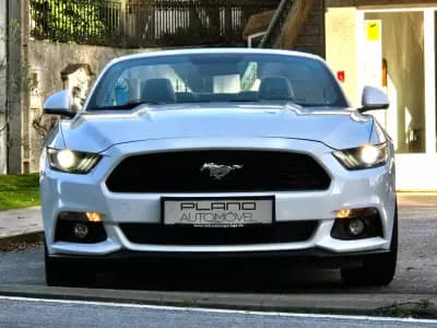 Vendo Ford Mustang 2015 - 37500 EUR, 159000 km - AUTO.MOTO.pt