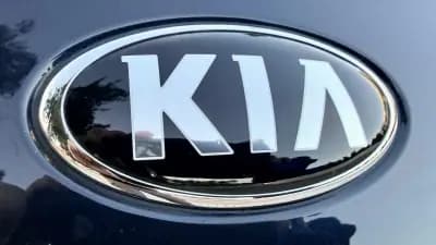 Sell Kia e-Niro 2021 - 20900 EUR, 75925 km - AUTO.MOTO.pt