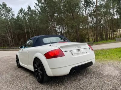 Sell Audi TT Coupé 2004 - 11990 EUR, 176402 km - AUTO.MOTO.pt