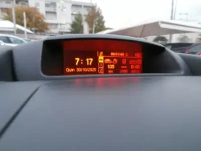 Sell Peugeot Partner 2016 - 12900 EUR, 211456 km - AUTO.MOTO.pt