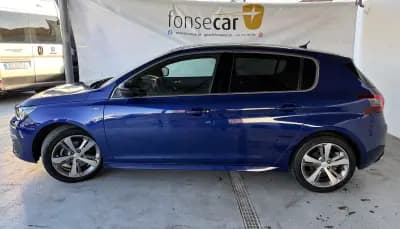 Vendo Peugeot 308 2020 - 14990 EUR, 77418 km - AUTO.MOTO.pt