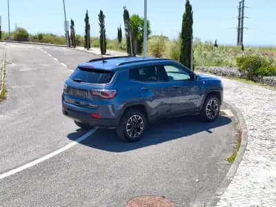 Sell Jeep Compass 2020 - 22990 EUR, 79241 km - AUTO.MOTO.pt