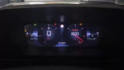 Vendo Peugeot 308 SW 2024 - 22750 EUR, 46000 km - AUTO.MOTO.pt