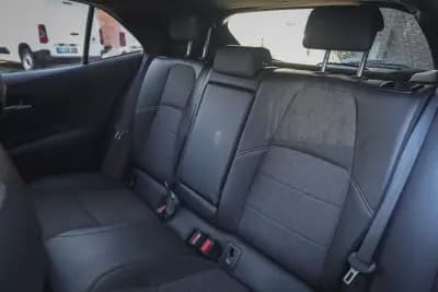 Vendo Toyota Corolla 2022 - 23880 EUR, 96440 km - AUTO.MOTO.pt