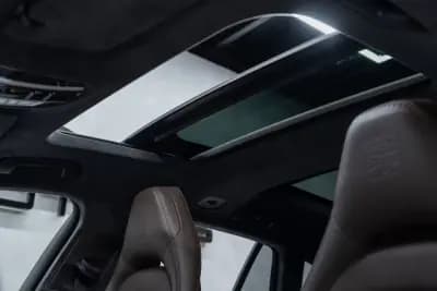 Sell Porsche Panamera Sport Turismo 2018 - 69950 EUR, 133000 km - AUTO.MOTO.pt