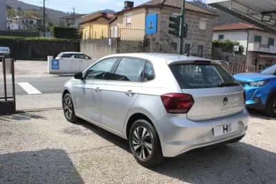 Vendo Volkswagen Polo 2021 - 14990 EUR, 84500 km - AUTO.MOTO.pt