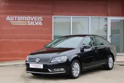 Vendo Volkswagen Passat 2011 - 10990 EUR, 174000 km - AUTO.MOTO.pt