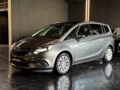 Vendo Opel Zafira 2017 - 14990 EUR, 131900 km - AUTO.MOTO.pt