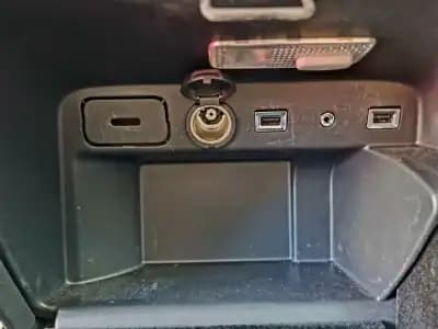 Sell Citroën C4 Grand Picasso 2014 - 8500 EUR, 209000 km - AUTO.MOTO.pt