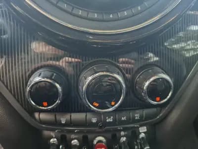 Vendo MINI Countryman 2018 - 26500 EUR, 94200 km - AUTO.MOTO.pt