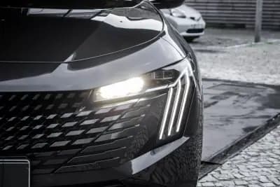 Vendo Peugeot 508 SW 2024 - 29750 EUR, 31133 km - AUTO.MOTO.pt