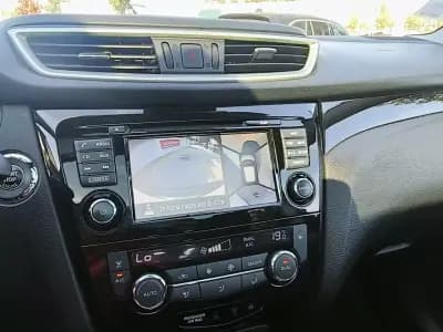 Sell Nissan Qashqai 2016 - 16500 EUR, 146464 km - AUTO.MOTO.pt