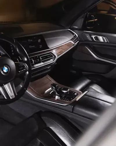 Vendo BMW X5 2019 - 49950 EUR, 129000 km - AUTO.MOTO.pt