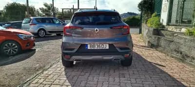 Vendo Renault Captur 2023 - 19450 EUR, 46000 km - AUTO.MOTO.pt