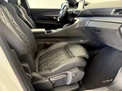 Sell Peugeot 3008 2018 - 20000 EUR, 163500 km - AUTO.MOTO.pt