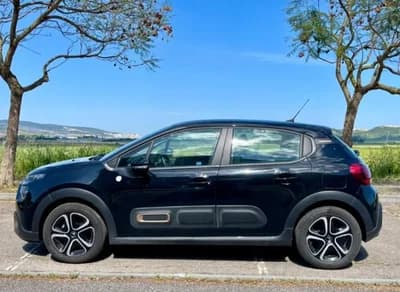 Vendo Citroën C3 2023 - 16280 EUR, 18200 km - AUTO.MOTO.pt