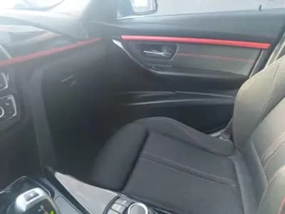 Vendo BMW 320 2017 - 16900 EUR, 160384 km - AUTO.MOTO.pt