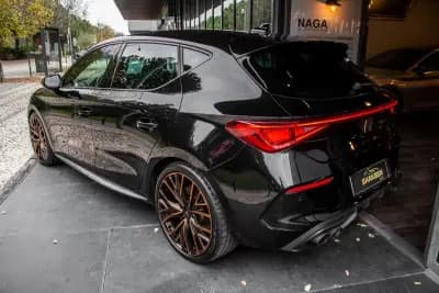 Sell Cupra Leon 2024 - 44990 EUR, 21773 km - AUTO.MOTO.pt