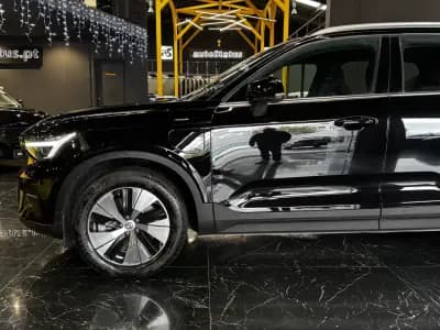 Sell Volvo XC 40 2022 - 29990 EUR, 75102 km - AUTO.MOTO.pt
