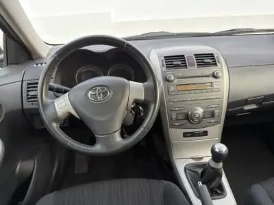 Sell Toyota Corolla 2008 - 9200 EUR, 231063 km - AUTO.MOTO.pt
