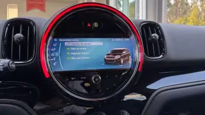 Vendo MINI Countryman 2022 - 28999 EUR, 43121 km - AUTO.MOTO.pt