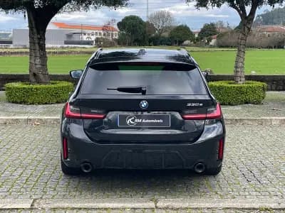 Vendo BMW 330 2022 - 39750 EUR, 97000 km - AUTO.MOTO.pt