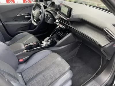 Sell Peugeot 2008 2021 - 21990 EUR, 126336 km - AUTO.MOTO.pt