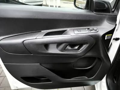 Vendo Peugeot Partner 2020 - 13950 EUR, 114372 km - AUTO.MOTO.pt