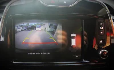 Sell Renault Captur 2015 - 12990 EUR, 130000 km - AUTO.MOTO.pt