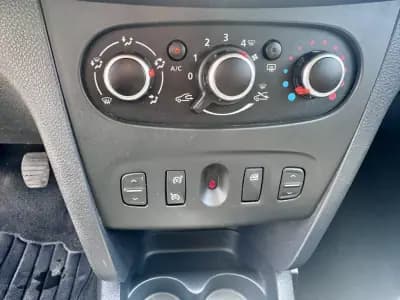 Sell Dacia Sandero 2017 - 11500 EUR, 125170 km - AUTO.MOTO.pt