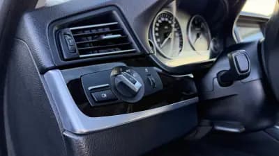 Vendo BMW 520 2013 - 15900 EUR, 245900 km - AUTO.MOTO.pt