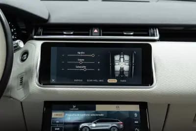 Sell Land Rover Range Rover Velar 2021 - 54950 EUR, 46000 km - AUTO.MOTO.pt