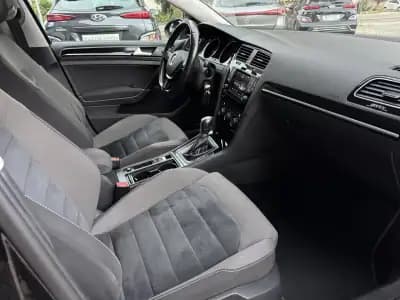 Sell Volkswagen Golf Variant 2015 - 12750 EUR, 160000 km - AUTO.MOTO.pt