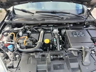 Sell Renault Mégane Sport Tourer 2017 - 7750 EUR, 141758 km - AUTO.MOTO.pt