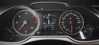 Sell Audi A4 Allroad 2014 - 17990 EUR, 222150 km - AUTO.MOTO.pt